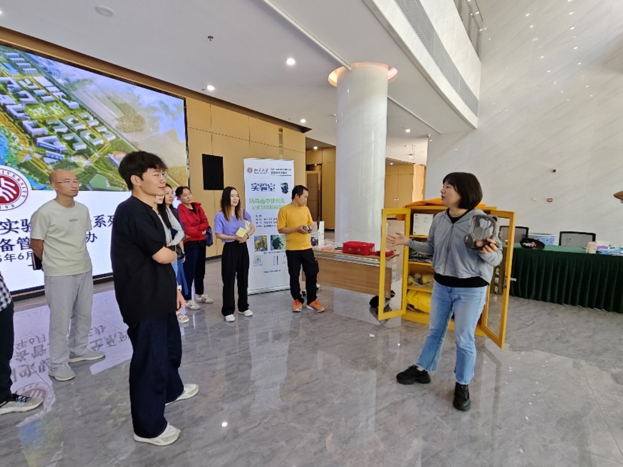 E:\微信存储\WeChat Files\wxid_hask849el7s121\FileStorage\Temp\3eacad4c43bbb924a618f24c8f26fa7.jpg